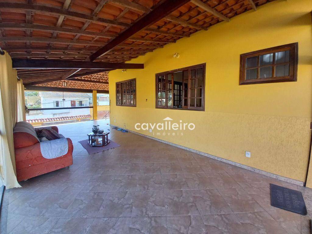 Casa à venda com 3 quartos, 200m² - Foto 4