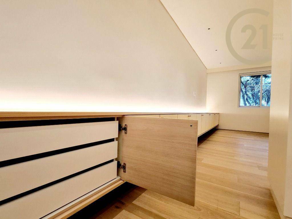 Apartamento à venda com 3 quartos, 211m² - Foto 50