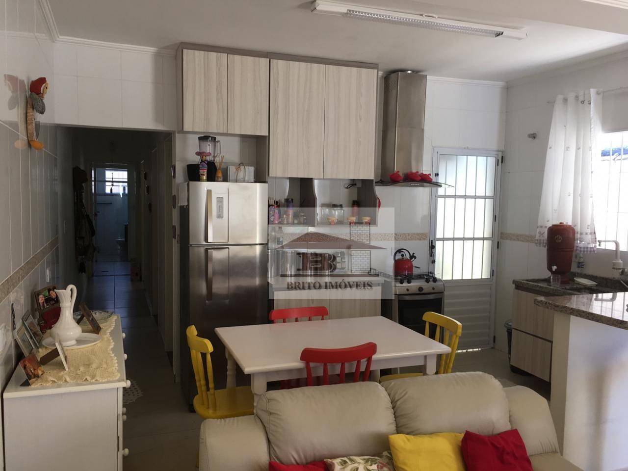 Casa à venda com 3 quartos, 78m² - Foto 12