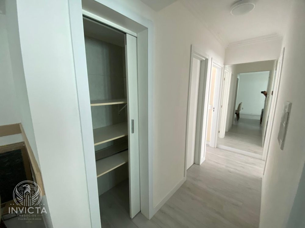 Apartamento à venda com 2 quartos, 72m² - Foto 14