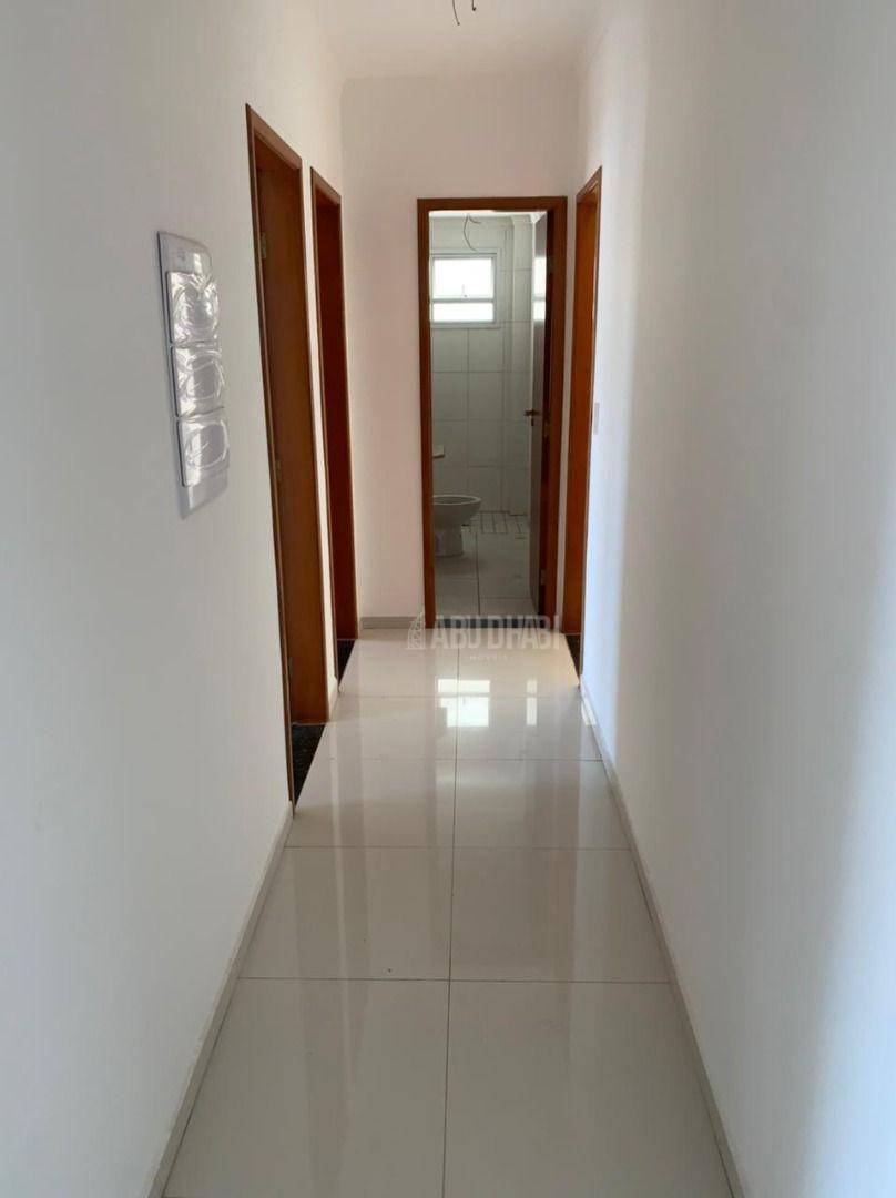 Apartamento à venda com 3 quartos, 139m² - Foto 4