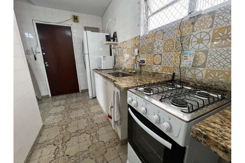 Apartamento à venda com 2 quartos, 83m² - Foto 10