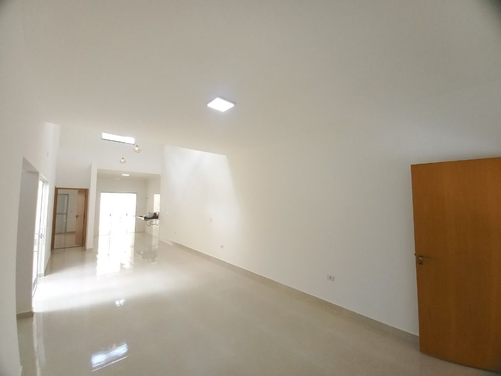 Casa à venda com 3 quartos, 275m² - Foto 5