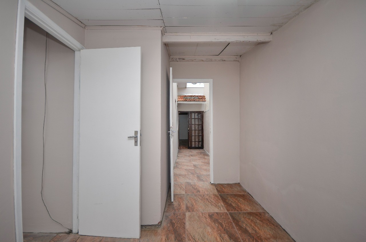 Casa à venda com 3 quartos, 80m² - Foto 16