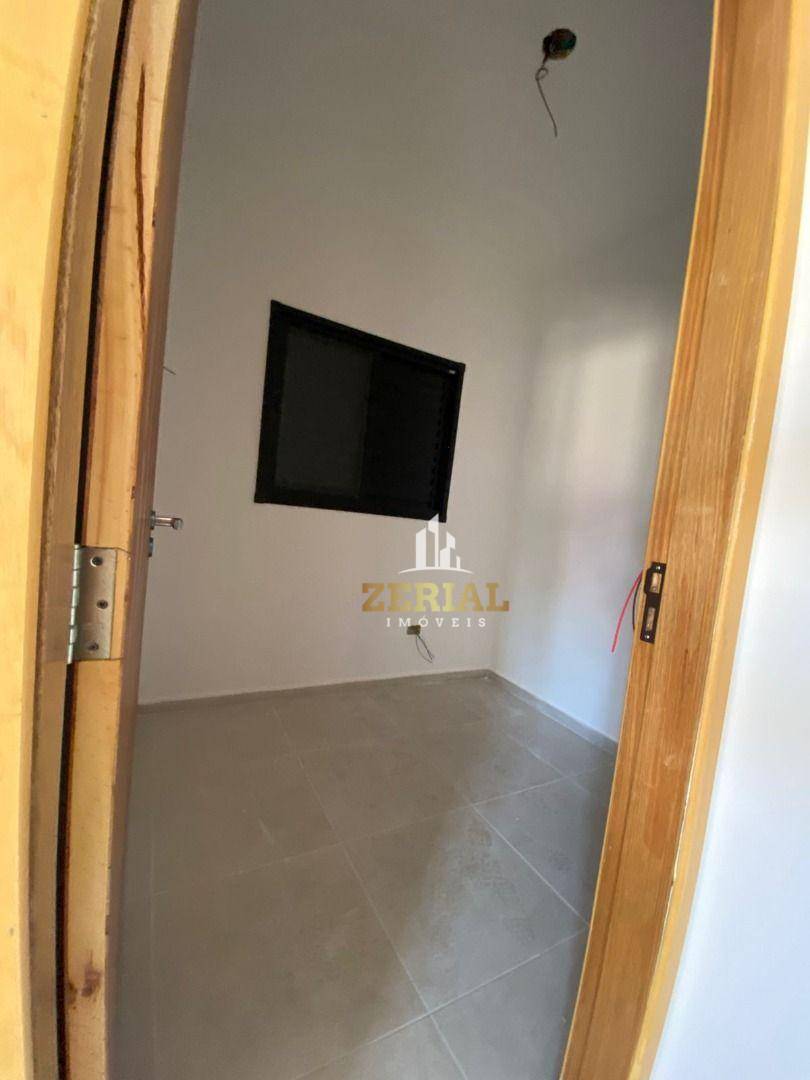 Apartamento à venda com 2 quartos, 38m² - Foto 4