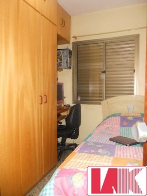 Apartamento à venda com 3 quartos, 126m² - Foto 8