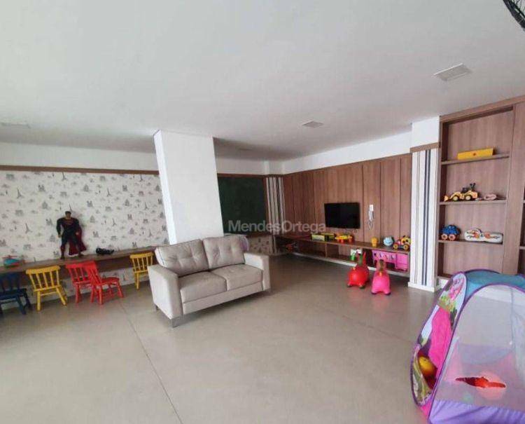 Apartamento à venda com 3 quartos, 167m² - Foto 24