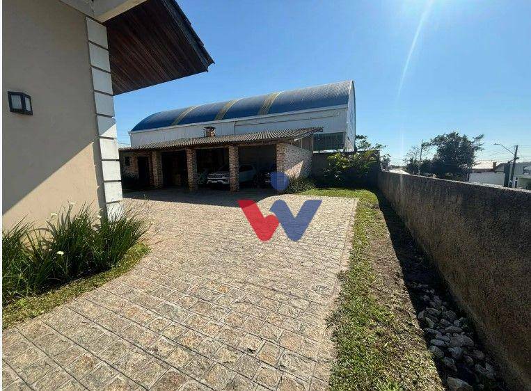 Casa à venda com 4 quartos, 220m² - Foto 16