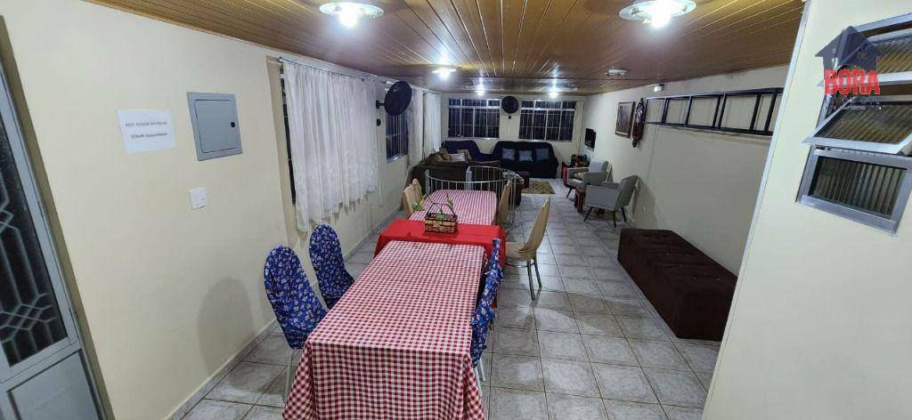 Casa à venda e aluguel com 6 quartos, 350m² - Foto 24