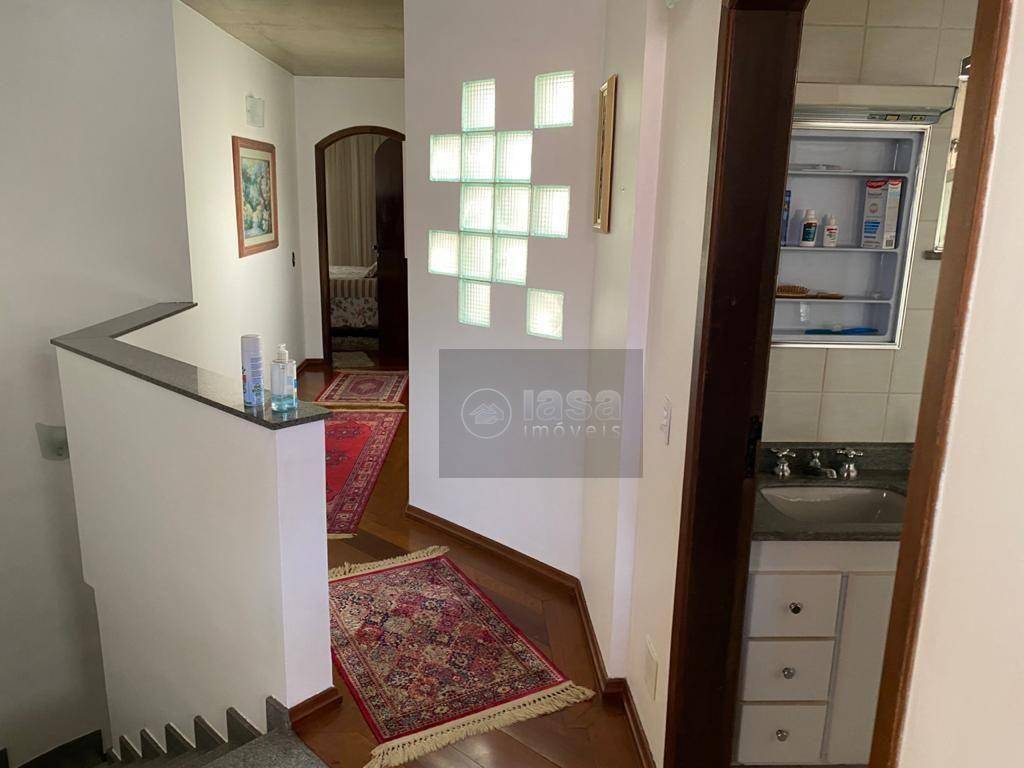 Sobrado à venda com 4 quartos, 400m² - Foto 31