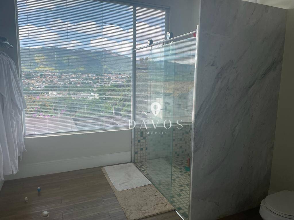 Sobrado, 3 quartos, 291 m² - Foto 12