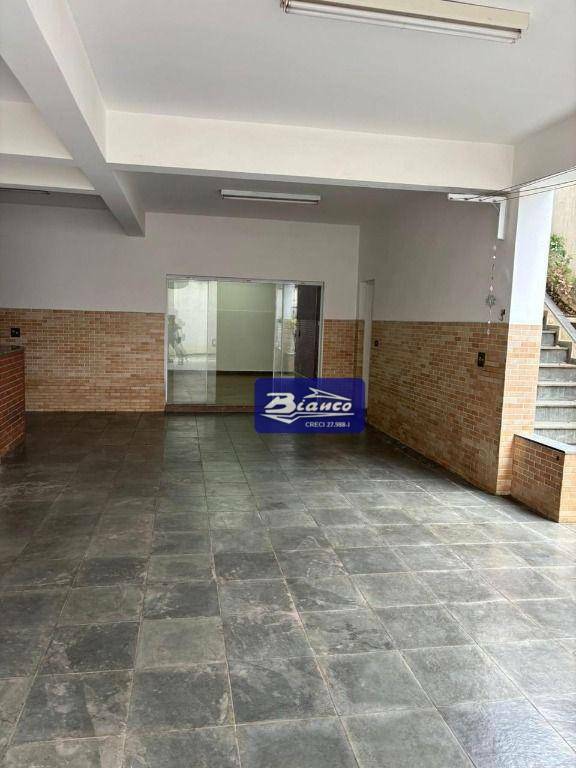 Sobrado à venda e aluguel com 3 quartos, 399m² - Foto 7