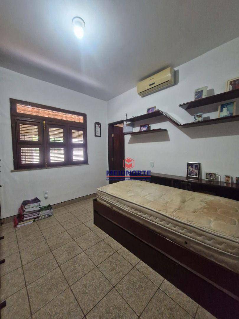 Casa à venda com 3 quartos, 200m² - Foto 9