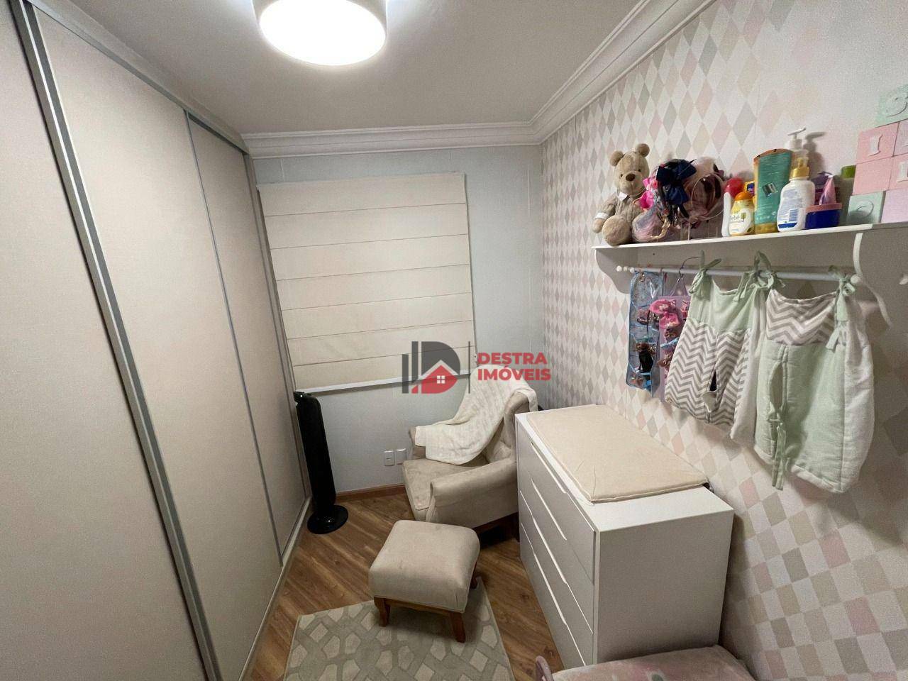 Apartamento à venda com 3 quartos, 80m² - Foto 16