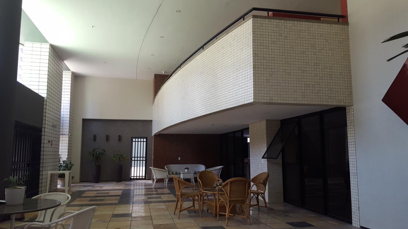 Apartamento para alugar com 2 quartos, 70m² - Foto 3