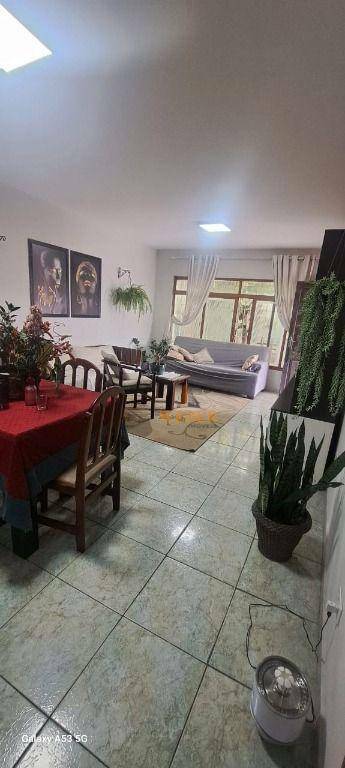 Sobrado à venda com 3 quartos, 186m² - Foto 18