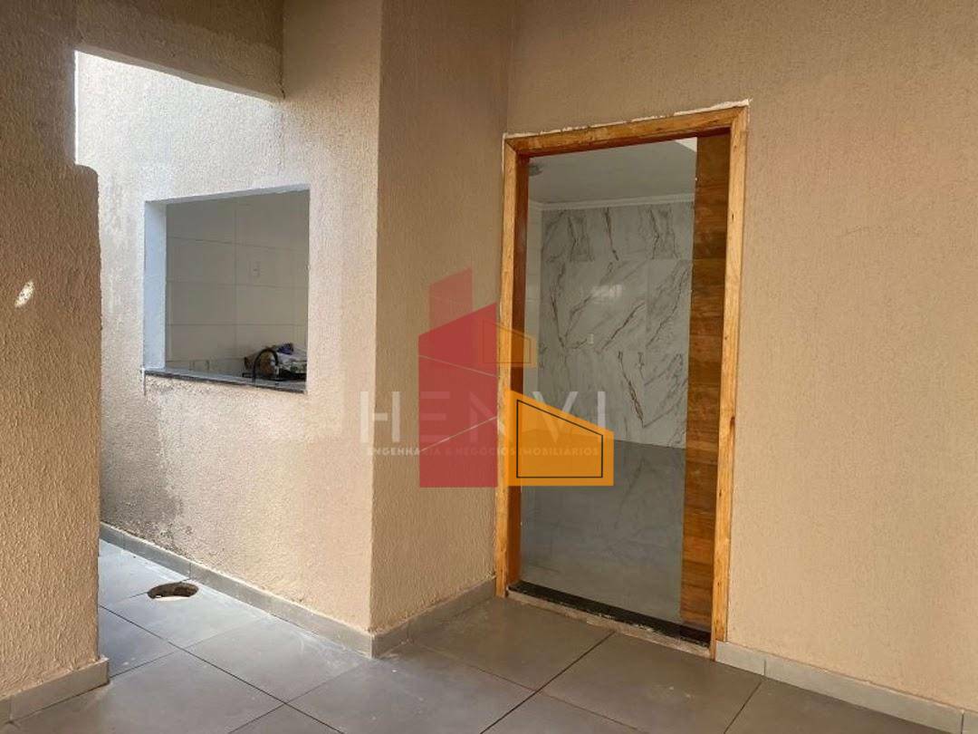 Casa à venda com 3 quartos, 45m² - Foto 5