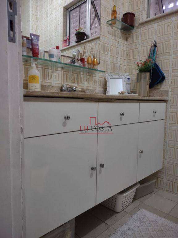 Apartamento à venda com 2 quartos, 75m² - Foto 16