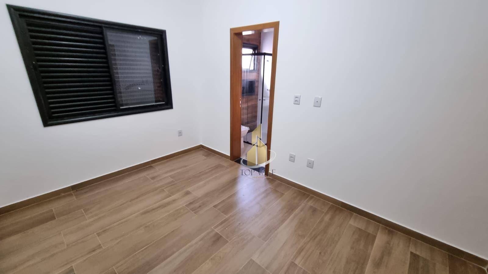 Casa de Condomínio à venda com 4 quartos, 220m² - Foto 13