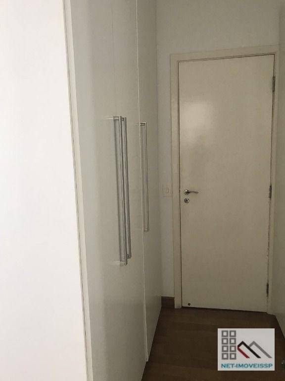 Apartamento à venda com 3 quartos, 135m² - Foto 19