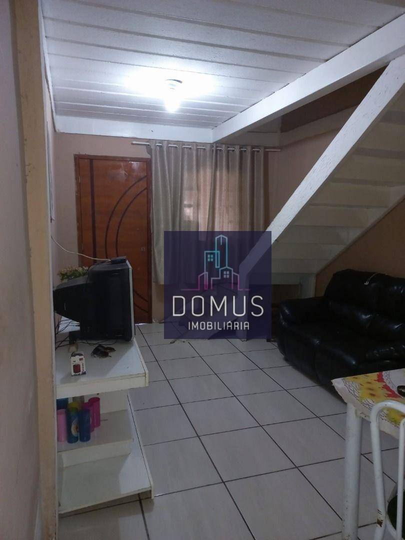 Casa à venda com 1 quarto, 45m² - Foto 1