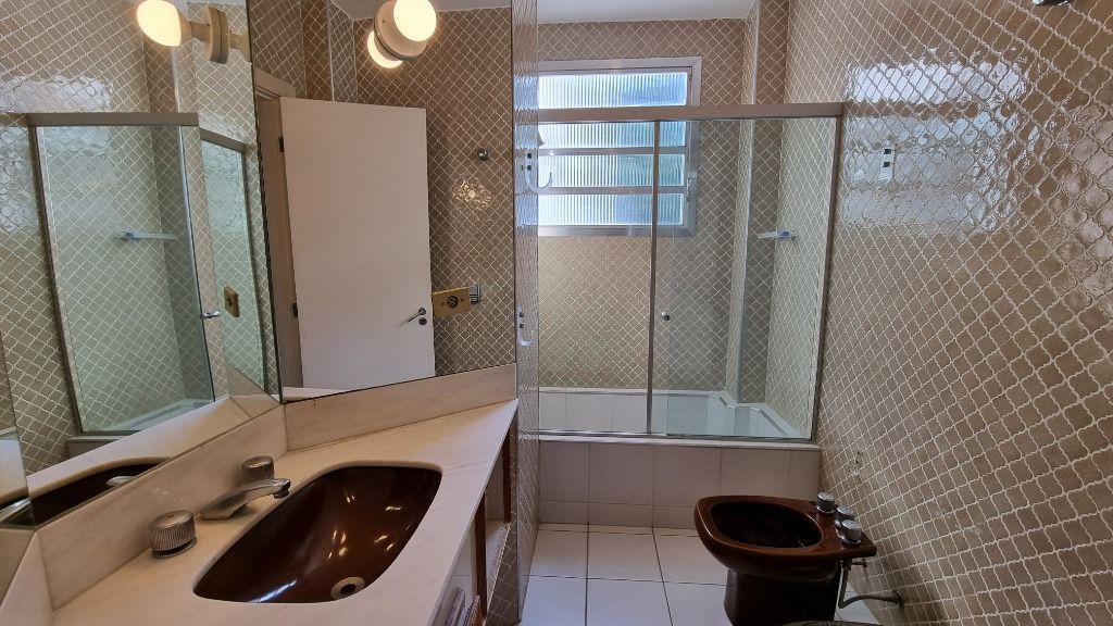 Apartamento à venda e aluguel com 4 quartos, 190m² - Foto 15