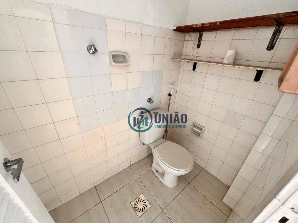 Apartamento à venda com 3 quartos, 130m² - Foto 28