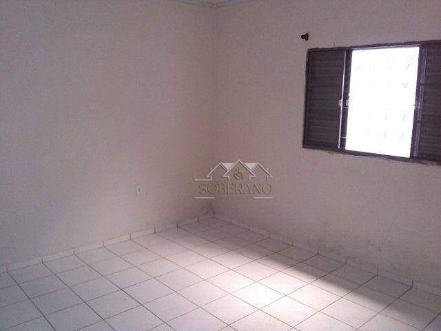 Casa à venda com 3 quartos, 250m² - Foto 15