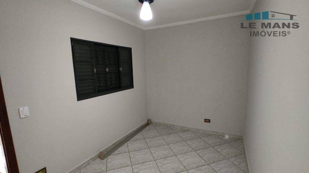 Casa à venda com 3 quartos, 120m² - Foto 13