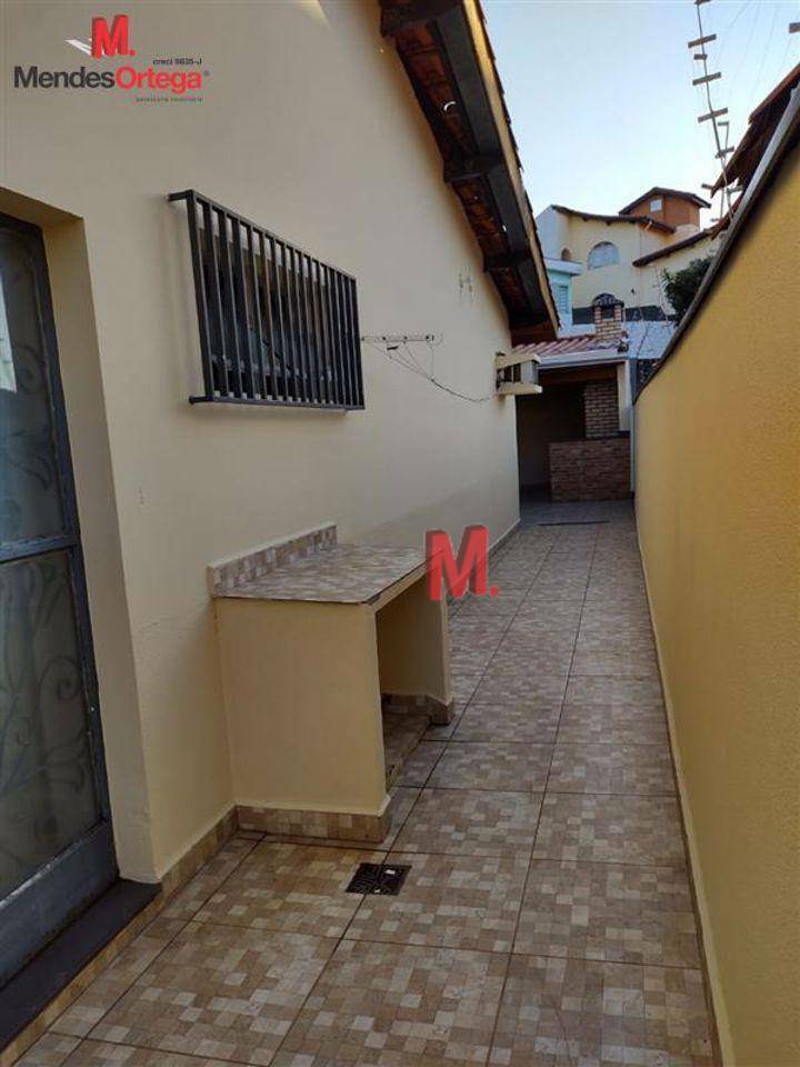 Casa à venda com 5 quartos, 256m² - Foto 25