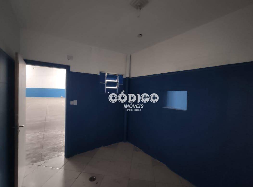 Depósito-Galpão-Armazém para alugar, 584m² - Foto 6