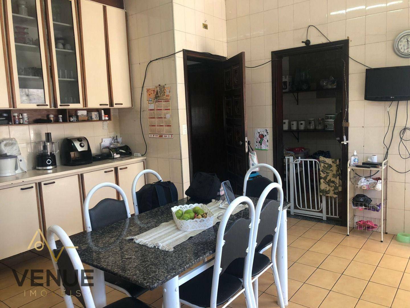 Sobrado à venda com 4 quartos, 450M2 - Foto 18