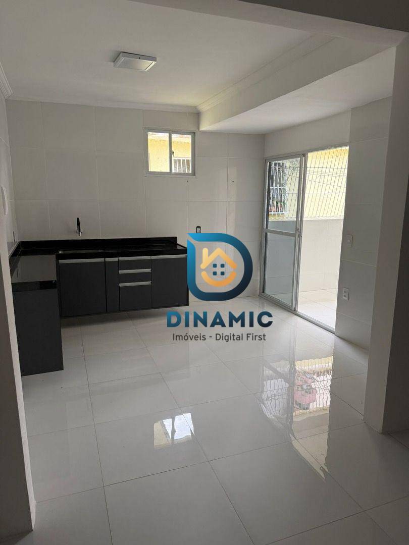 Apartamento à venda com 3 quartos, 110m² - Foto 13