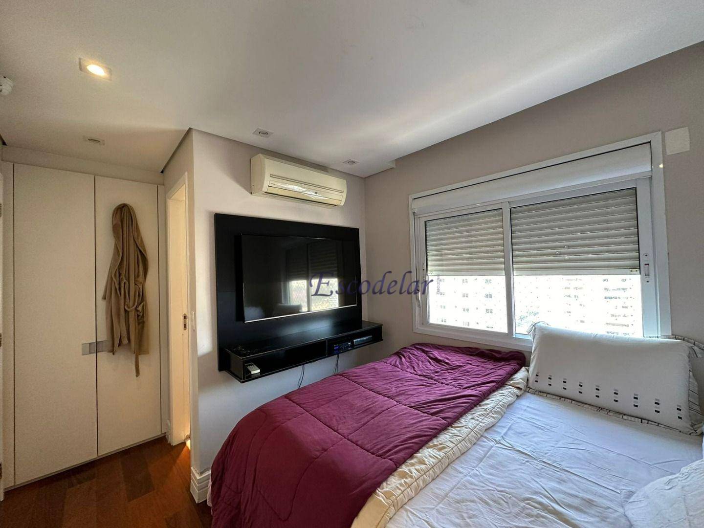 Apartamento à venda com 3 quartos, 158m² - Foto 15