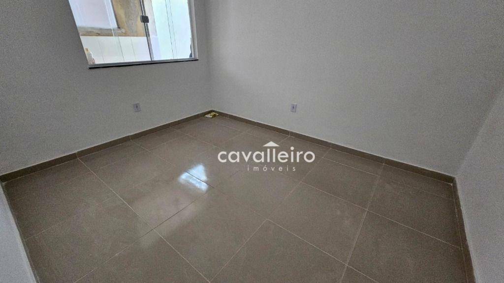 Casa à venda com 2 quartos, 64m² - Foto 13