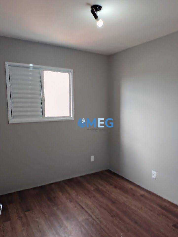 Apartamento para alugar com 2 quartos, 50m² - Foto 11