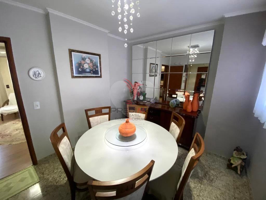 Apartamento à venda com 3 quartos, 150m² - Foto 16