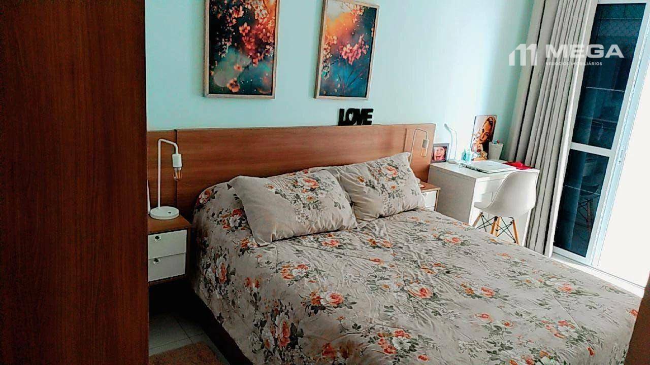 Apartamento à venda com 2 quartos, 64m² - Foto 7