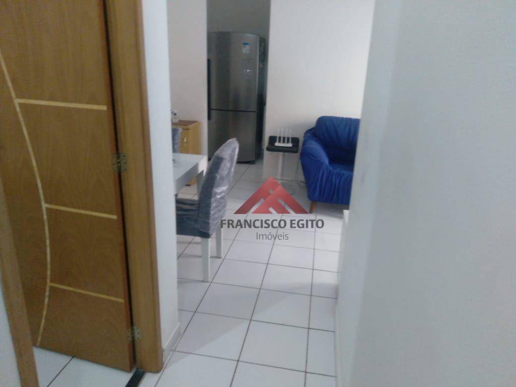 Apartamento à venda com 2 quartos, 62m² - Foto 11