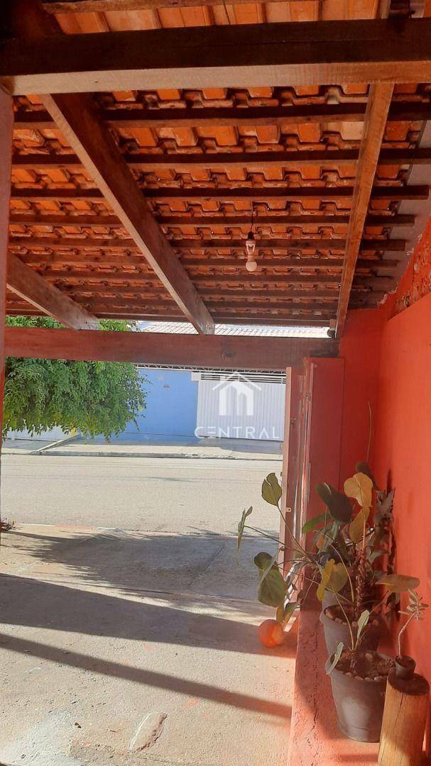 Casa à venda com 3 quartos, 112m² - Foto 12