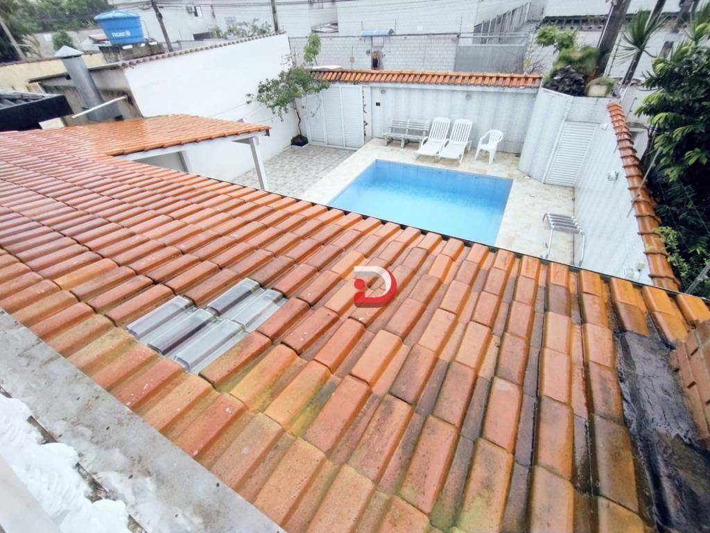 Sobrado à venda com 4 quartos, 250m² - Foto 10