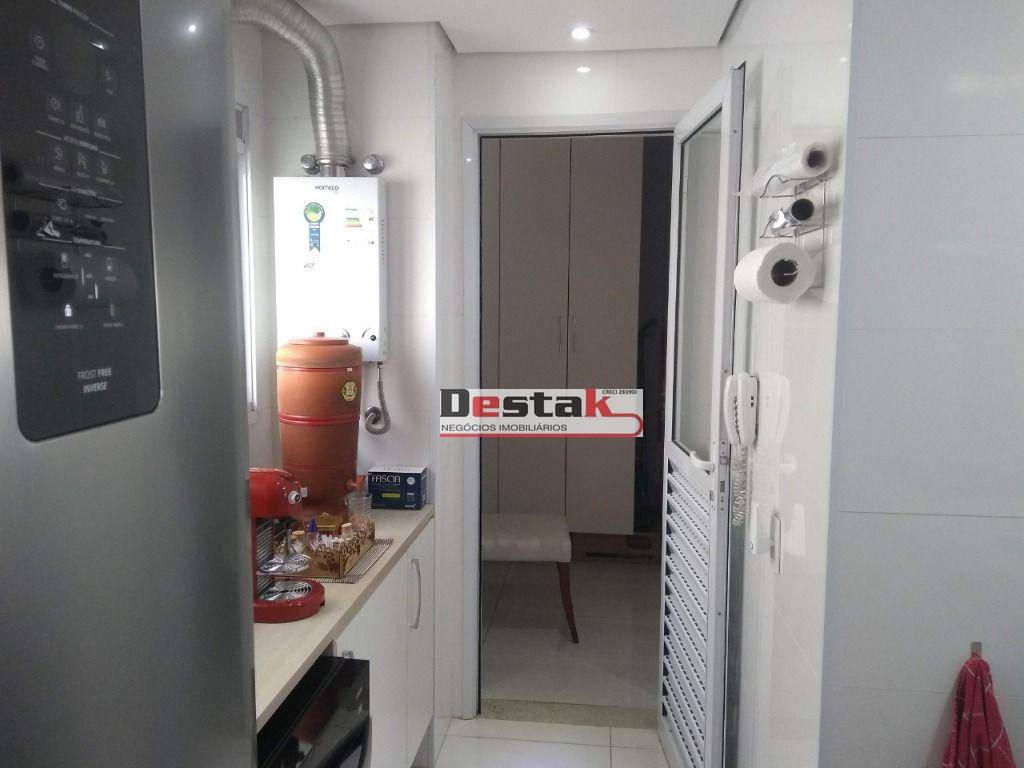 Apartamento para alugar com 3 quartos, 123m² - Foto 30