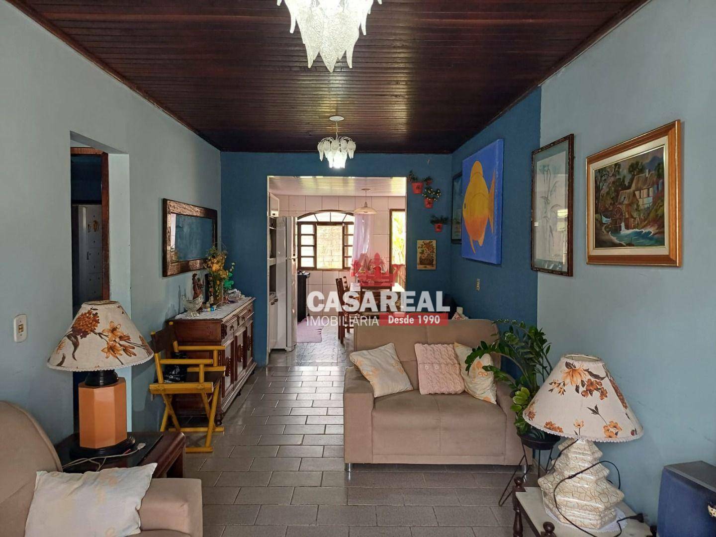 Casa à venda com 4 quartos, 130m² - Foto 4