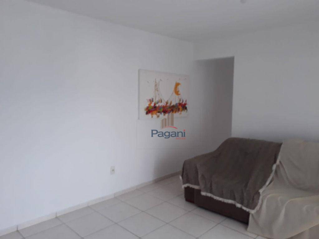 Apartamento à venda com 2 quartos, 65m² - Foto 12