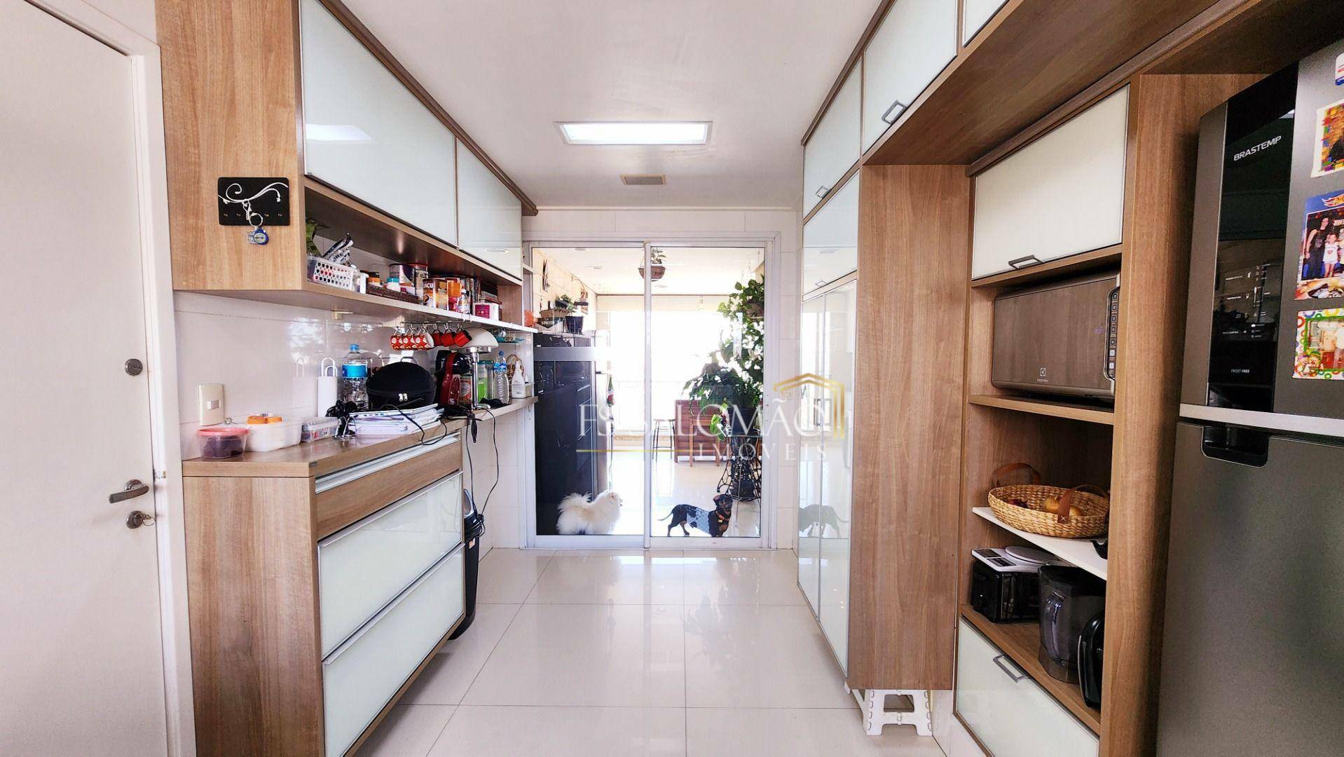 Apartamento à venda com 3 quartos, 163m² - Foto 21