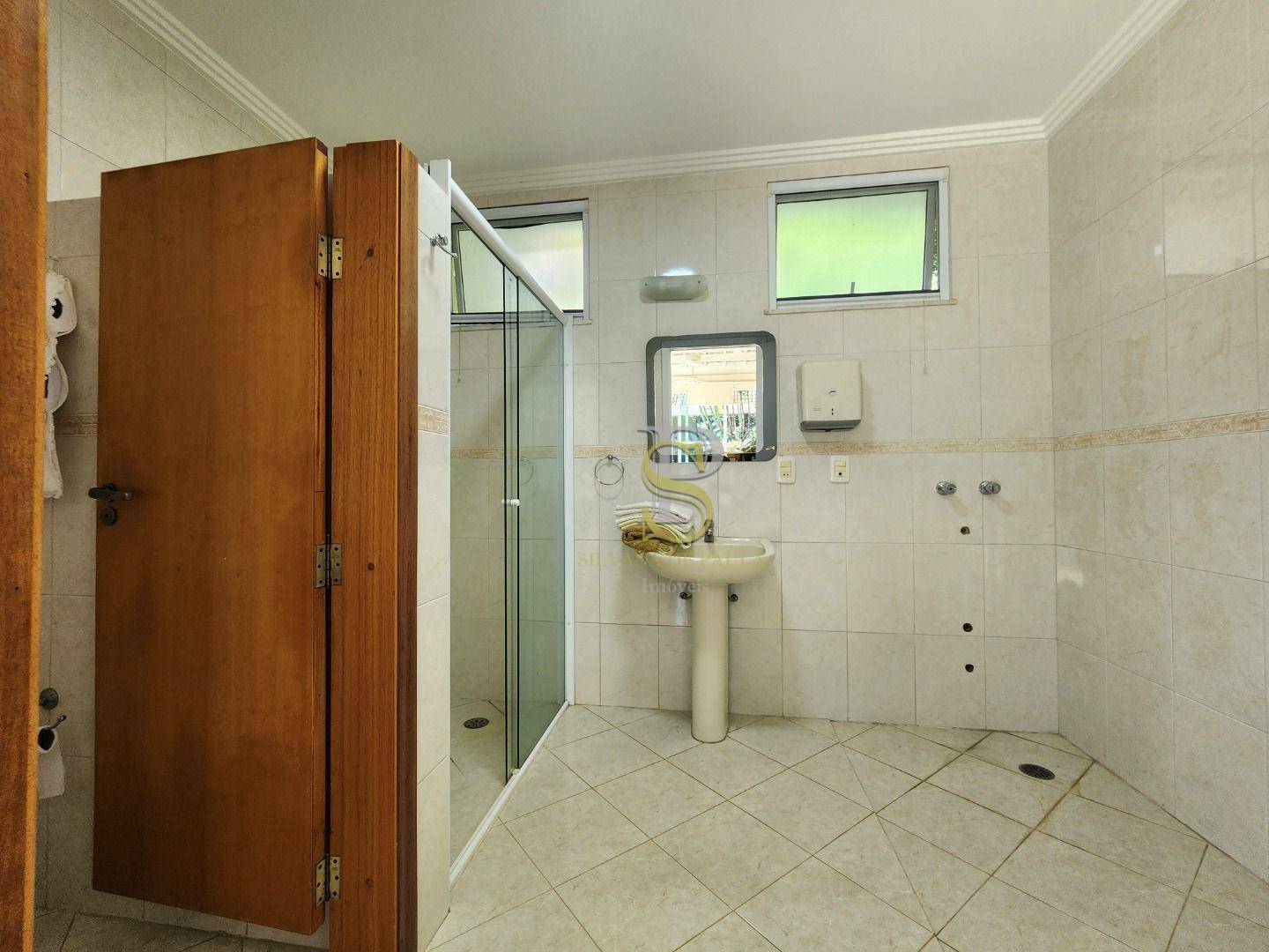 Casa de Condomínio à venda com 5 quartos, 600m² - Foto 42