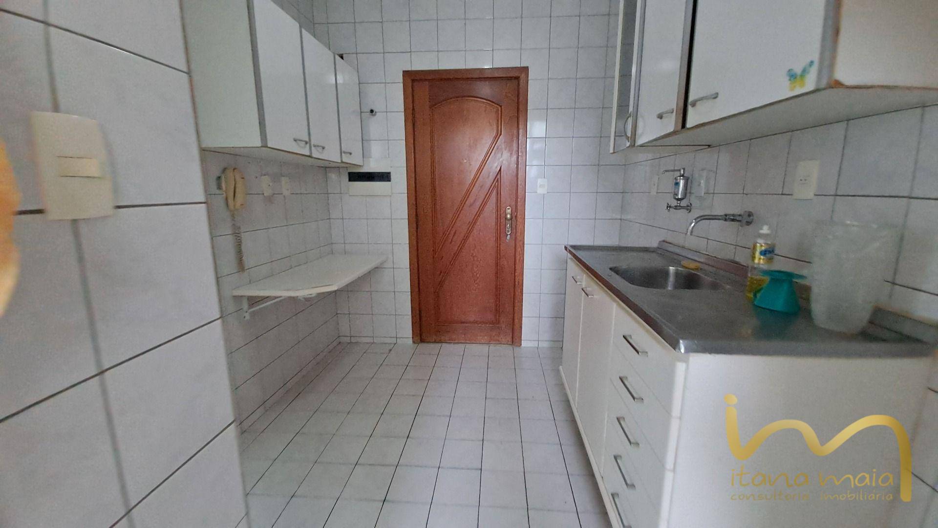 Apartamento à venda com 2 quartos, 67m² - Foto 27