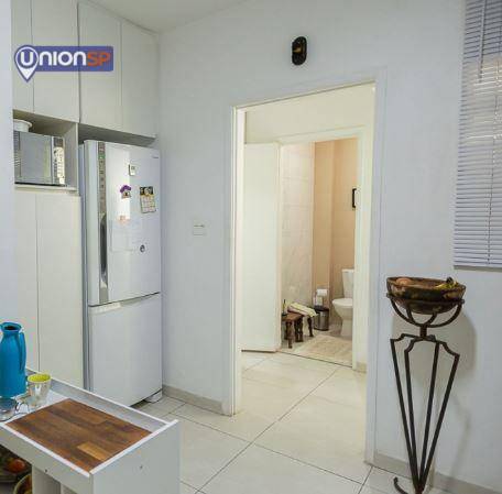 Apartamento à venda com 3 quartos, 120m² - Foto 9