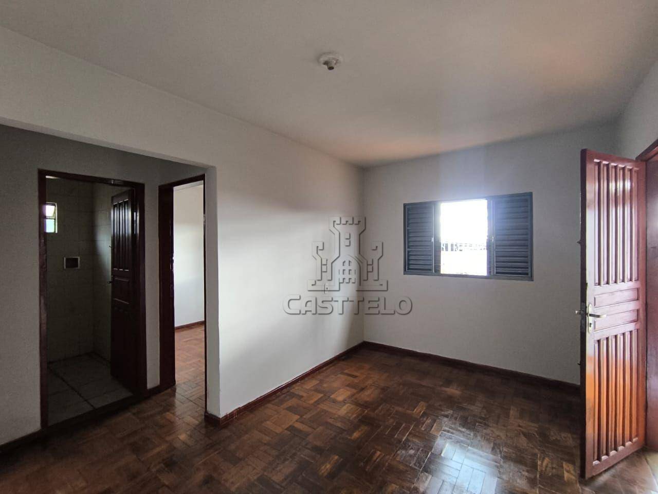 Casa para alugar com 2 quartos, 70m² - Foto 7