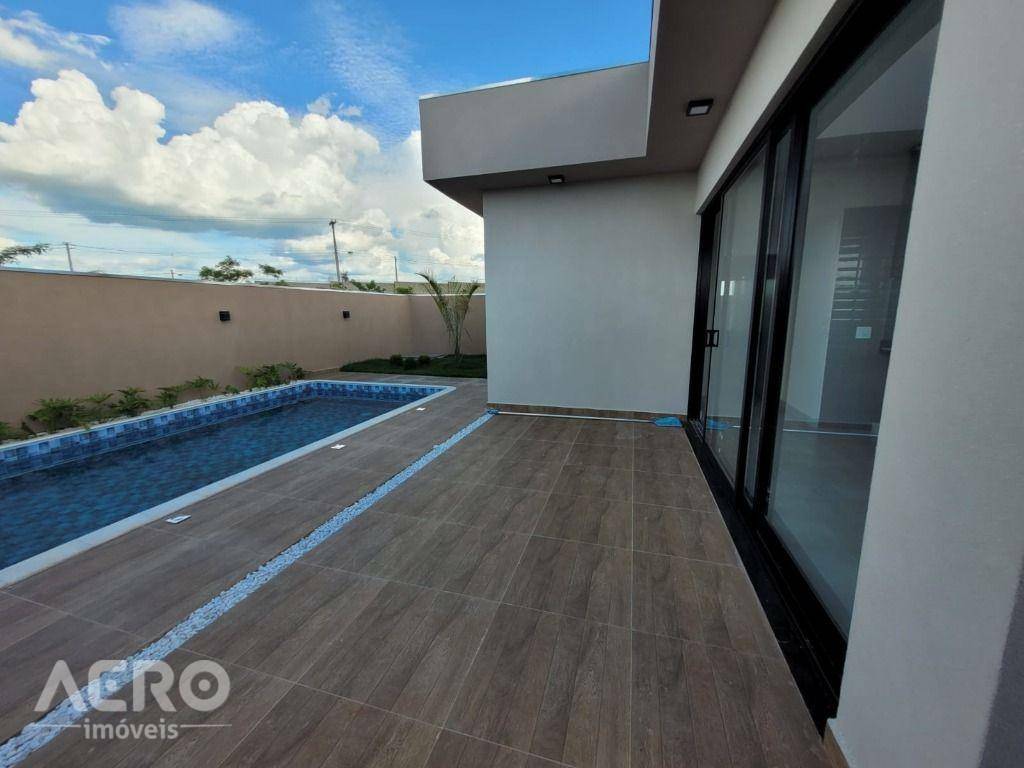 Casa de Condomínio à venda com 3 quartos, 224m² - Foto 31